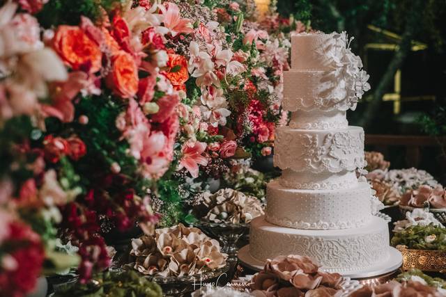Ideias de bolo de casamento com Antonio Maciel Cakes - IC