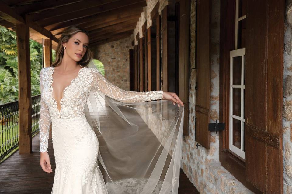 Detalhes do Vestido LB012