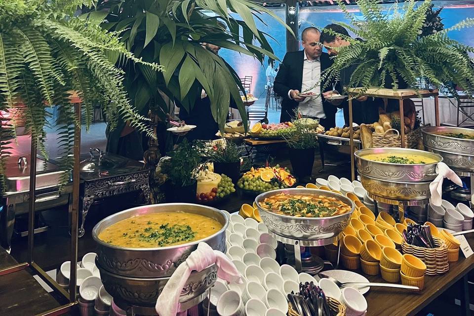 Buffet Rochas