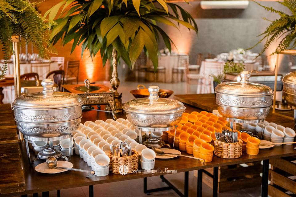 Buffet Rochas