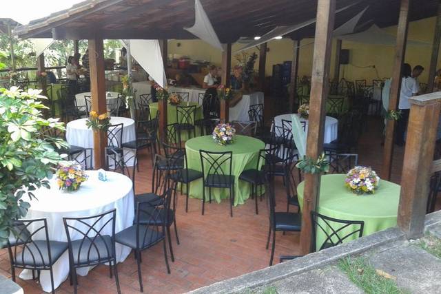 Autêntico Sítios , aniversário
