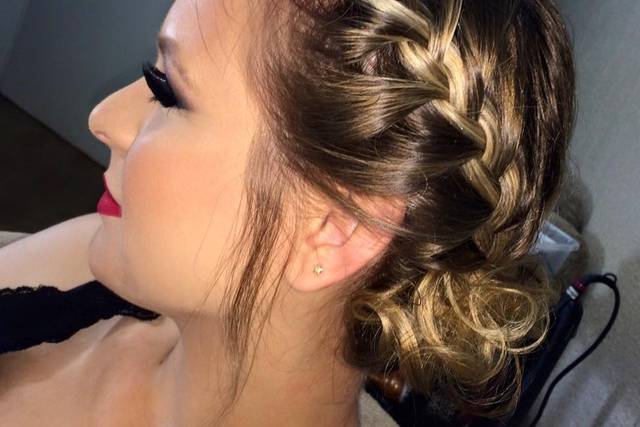 Penteado delicado com trança!
