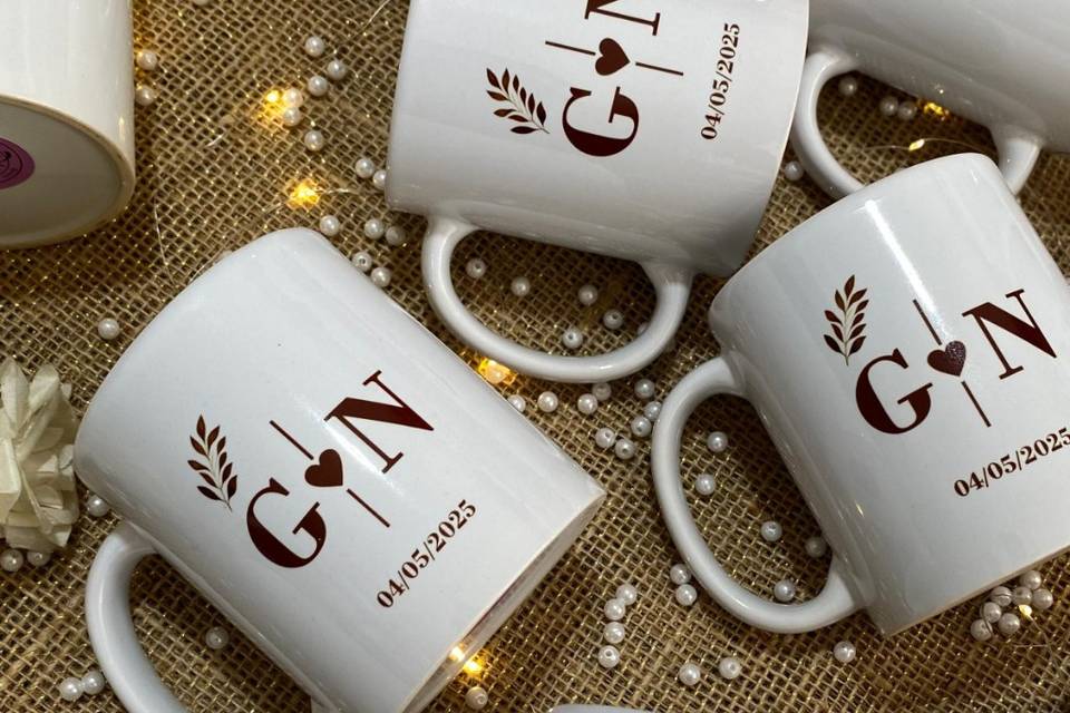 Caneca de cerâmica