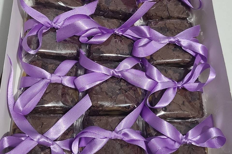 Caixa 30 bem-casados brownie