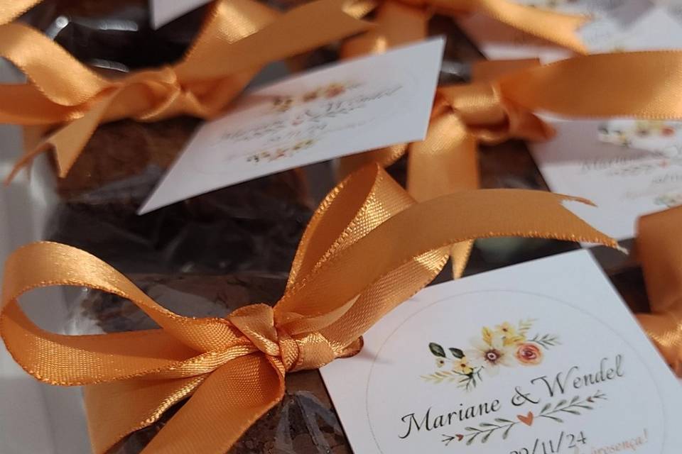 Caixa 50 bem-casados brownie