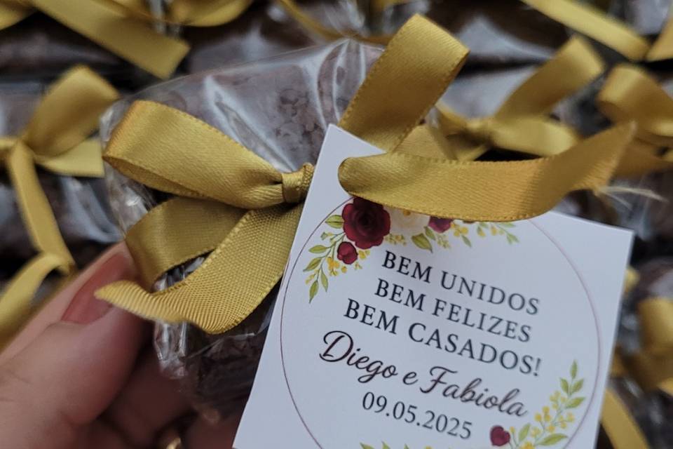 Brownie com tag personalizada