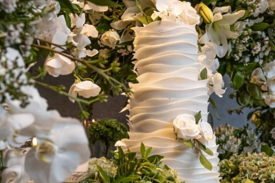 Bolo ruffle cake