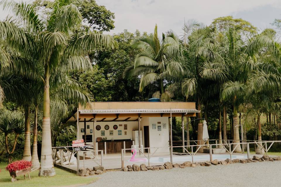 Decker piscina