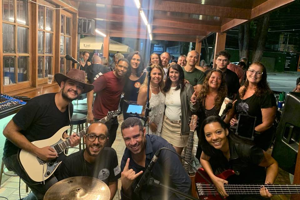 Banda Vitrola Rock Band