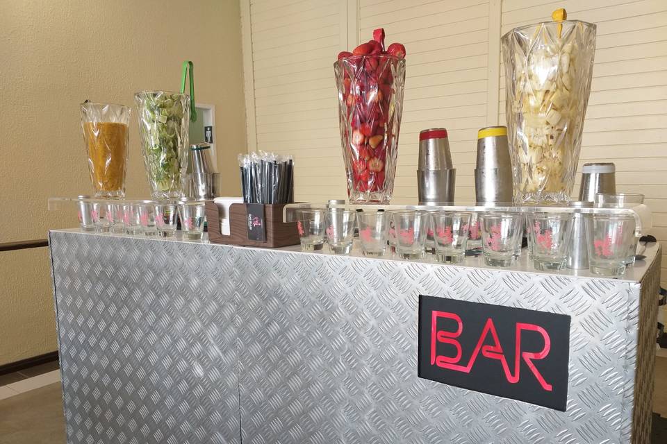 Bar em alumínio com led