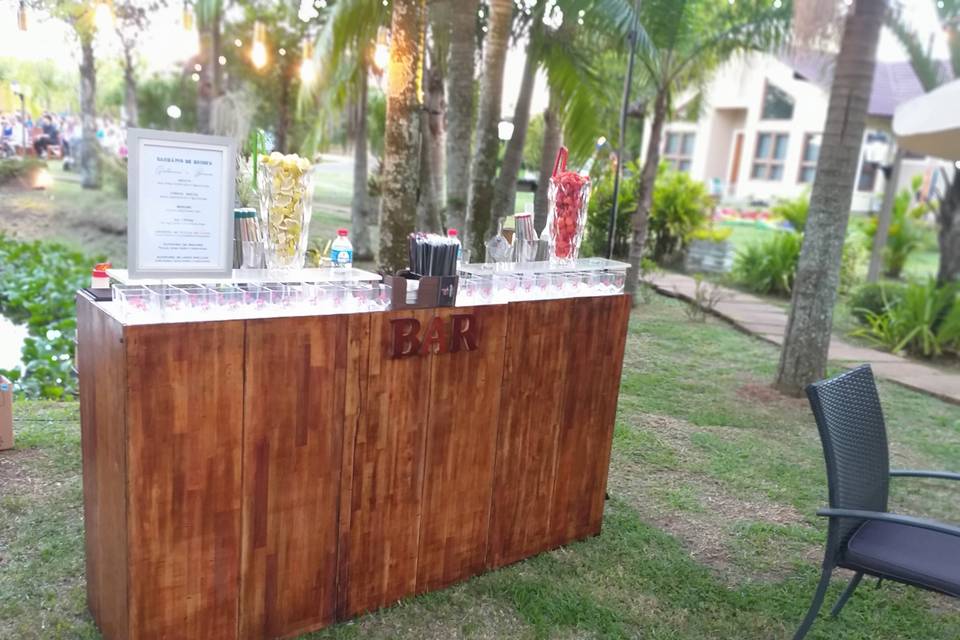 Bar em alumínio com led