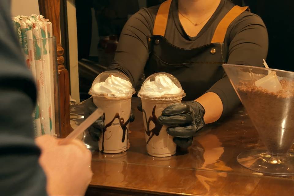Shakes