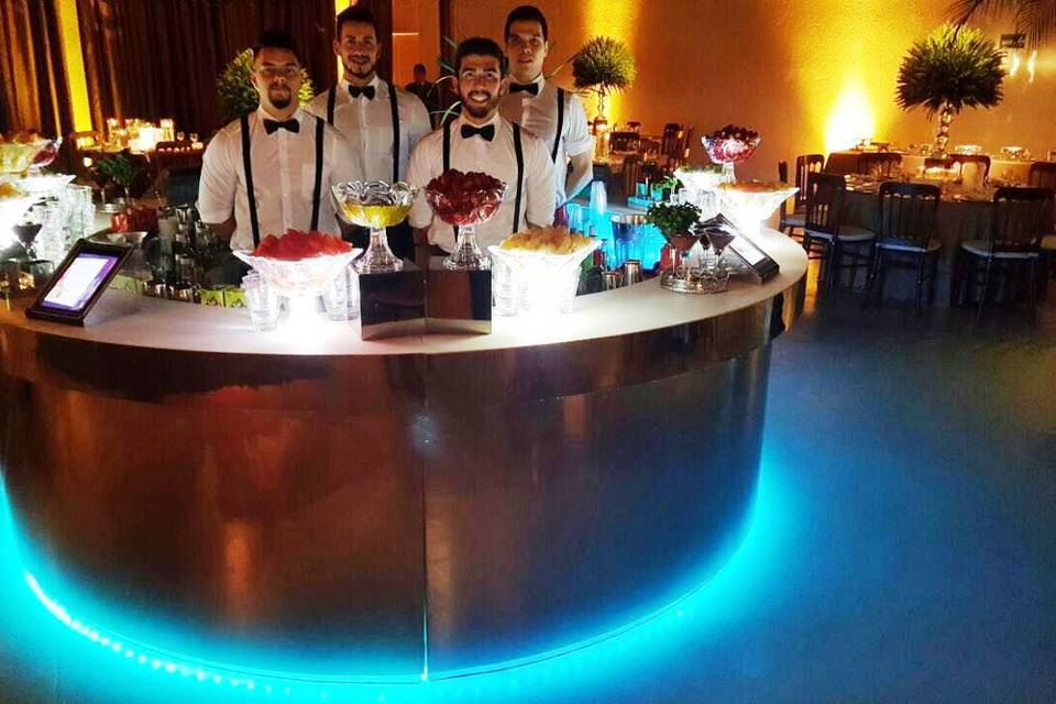 Bar Classic Iluminado - Luxo