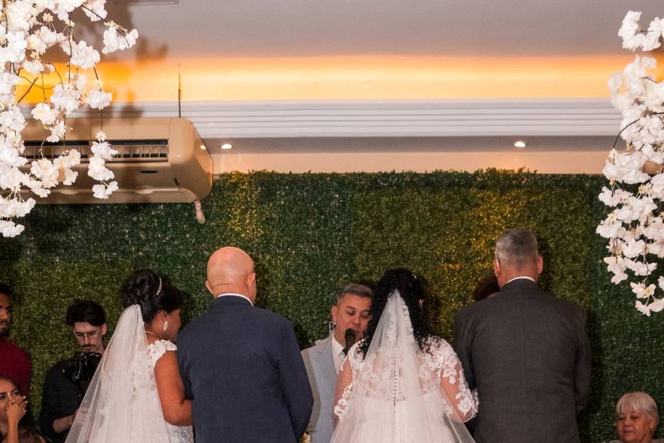 Casamento Simutâneo