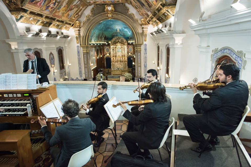 Madrigal Coral e Orquestra