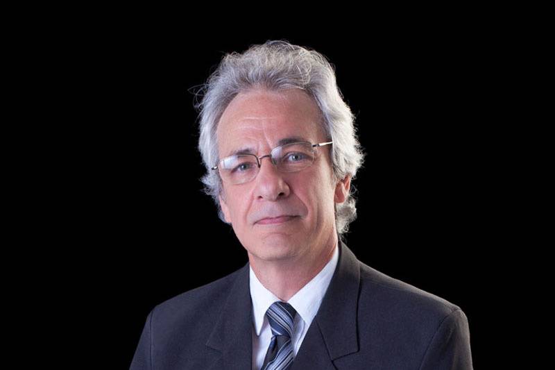 Maestro José Roberto Palomino