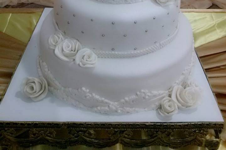 Bolo de casamento clássico