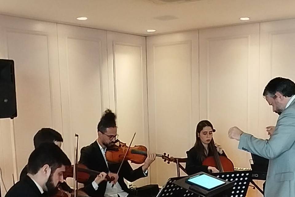 Com Grupo Pianíssimo