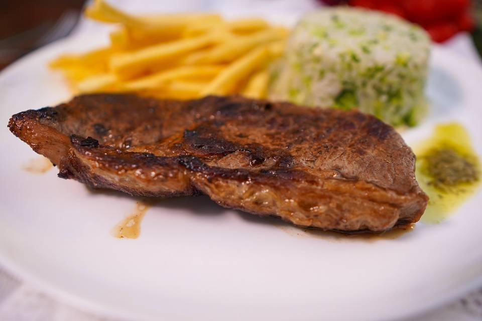 Bife ancho no chat broiler