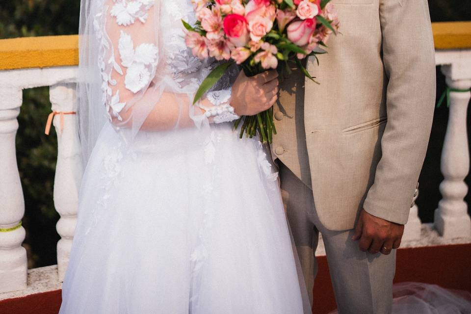 Alda & Anderson