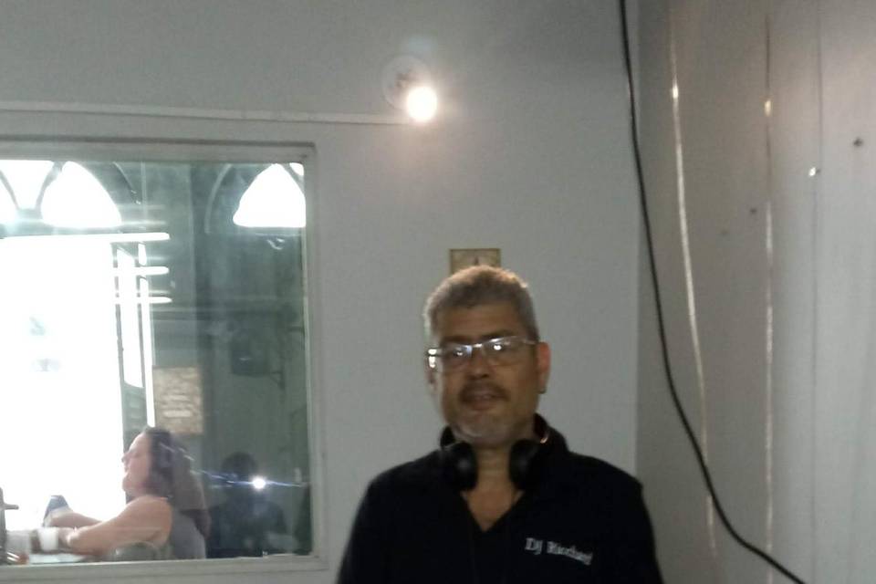 DJ Ricchard