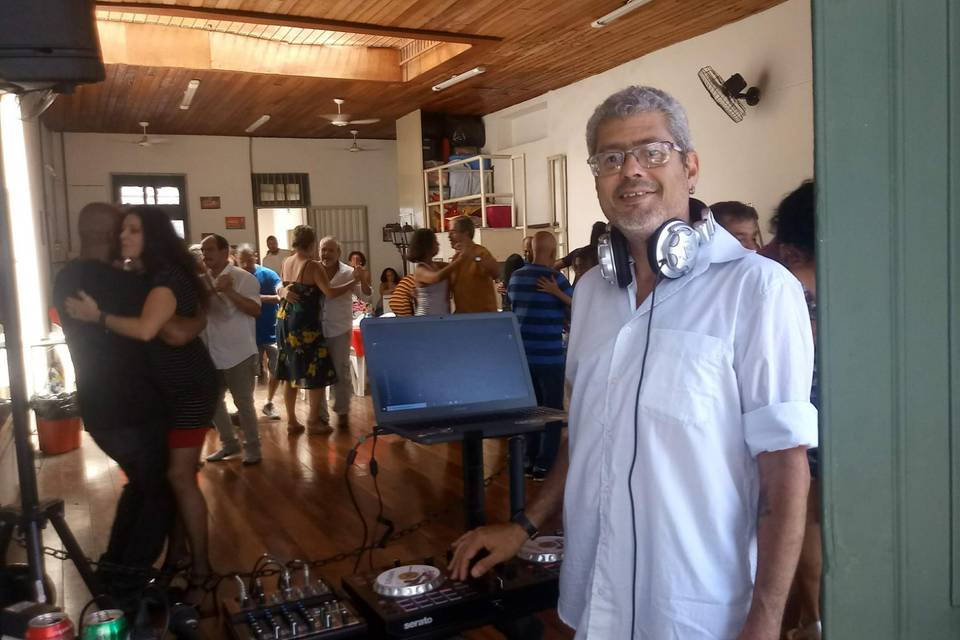 DJ Ricchard
