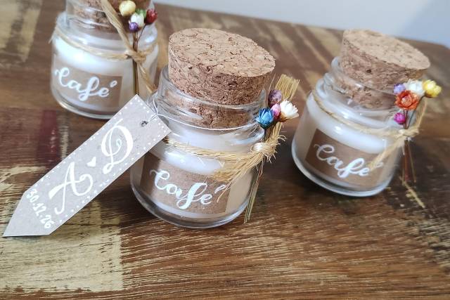 Velas com aromas de Café