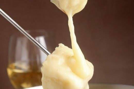 Fondue de queijos