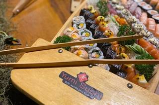 Yumi Sushi Buffet Japonês