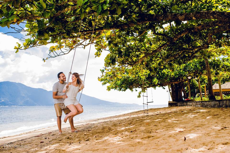 Ensaio de casal na praia