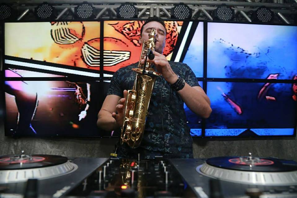 Marquinhos Dutra - Sax e DJ Sound