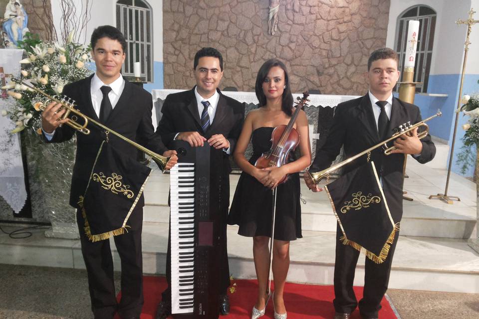 Grupo Musical Cimara Dias