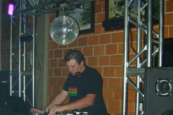 Dj Tom & Dj Ana