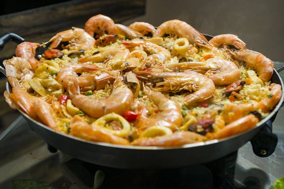 Paella de frutos do mar