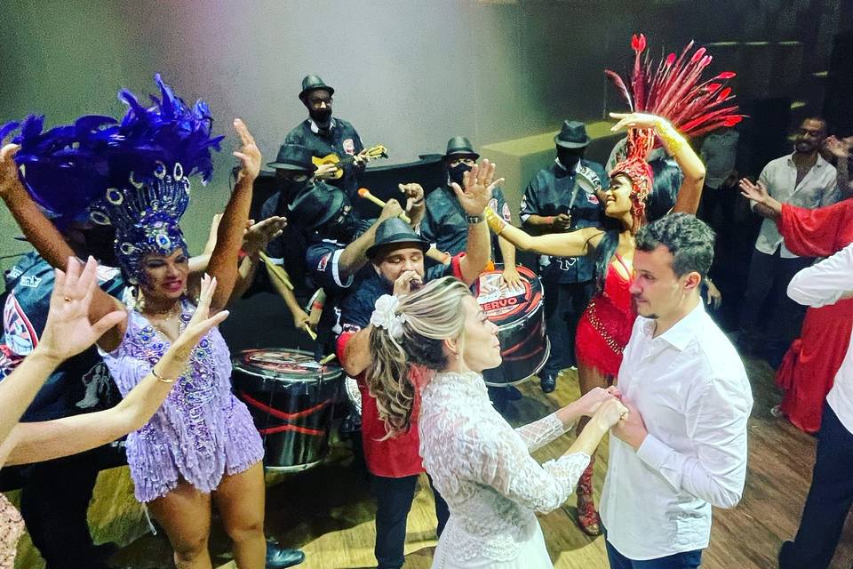 Fervo Samba Show - Bateria de Escola de Samba & Carnaval