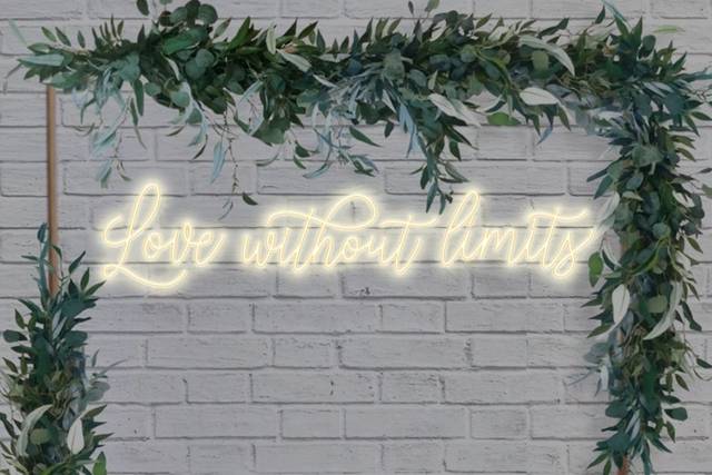 Luminoso Love without Limits