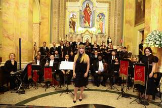 Carla Coral e Orquestra