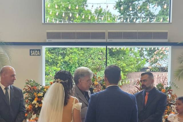 Celebrante de casamento