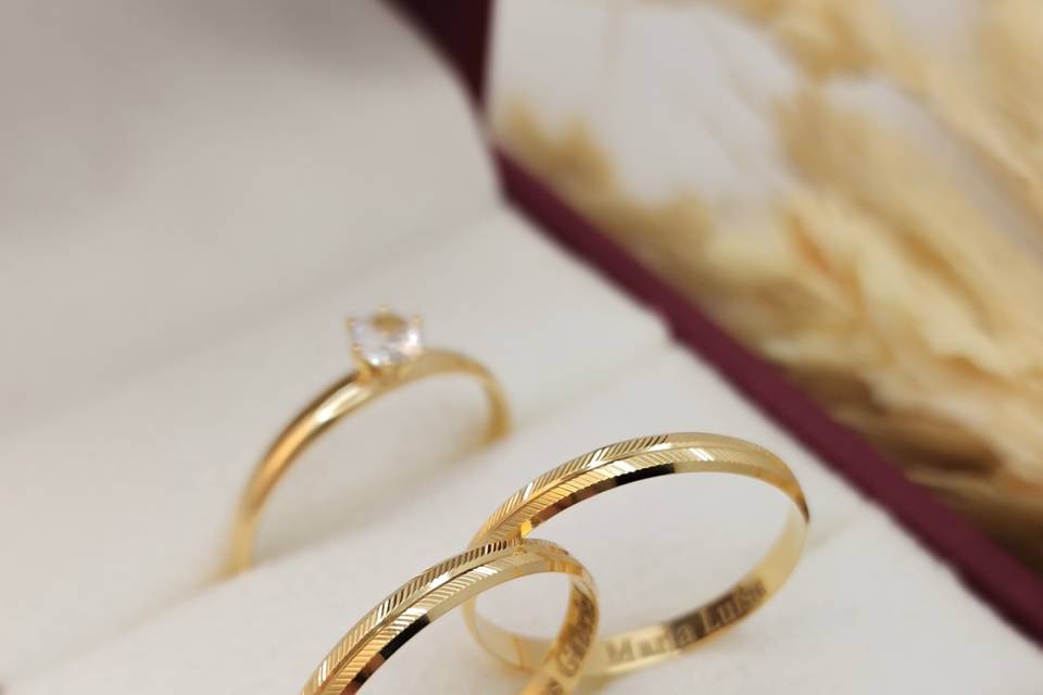 Par de alianças ouro 18K