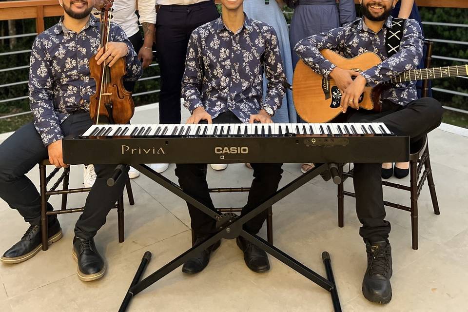 5 Vozes & Instrumentos