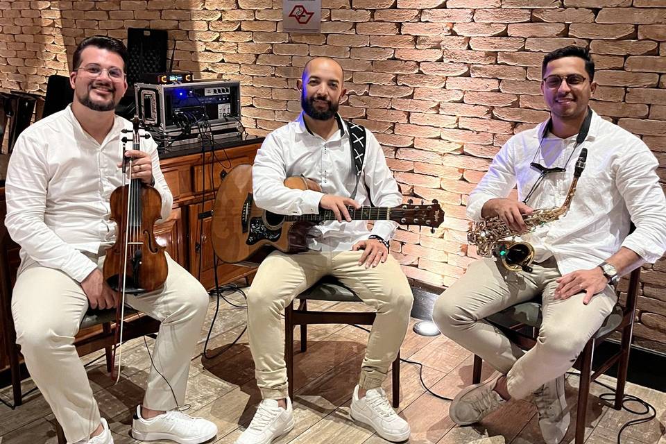 Violino, Sax & Violão