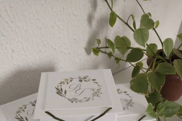 CAIXA CASAMENTO 10X10X5 CM | L