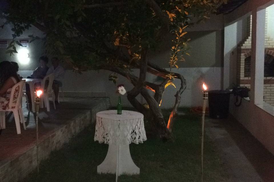 Celebração no jardim