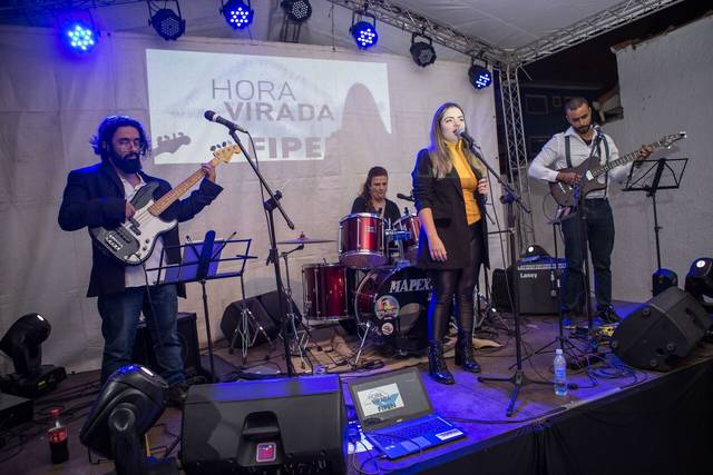 Festa faculdade Fipen