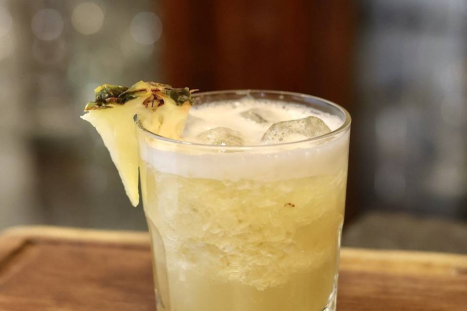 Caipirinha de Abacaxi