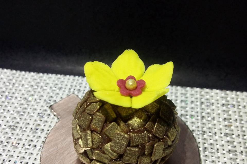 Brigadeiro Floral de Foundant