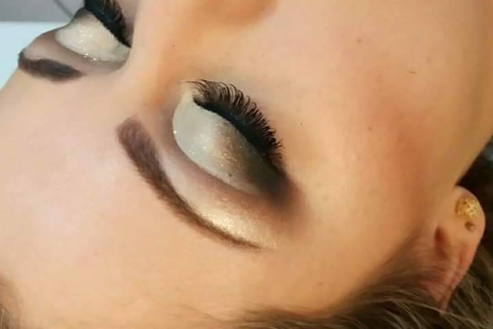 Make Cut Crease