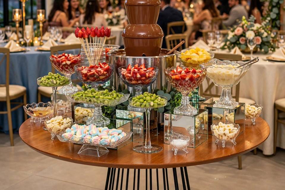 Fondue de Chocolate com Frutas