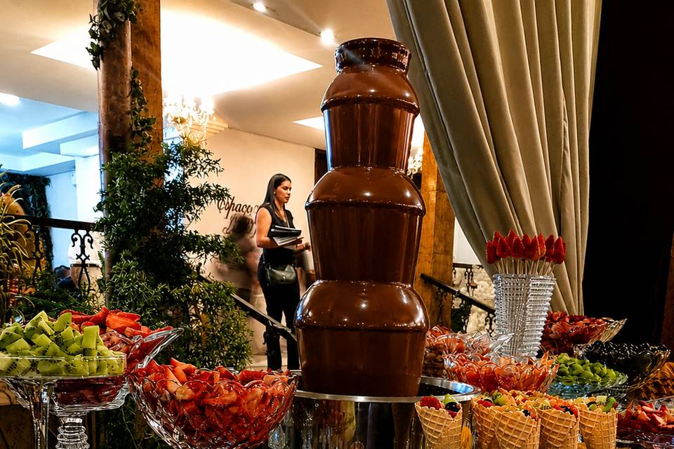Fondue de Chocolate com Frutas
