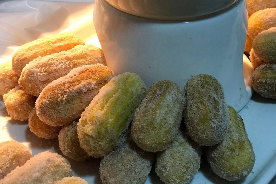 Mini churros de doce de leite